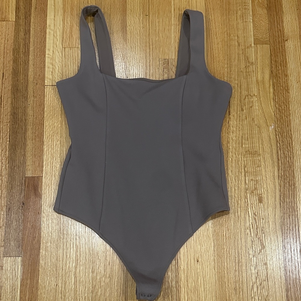 Abercrombie & Fitch bodysuit size medium NWOT